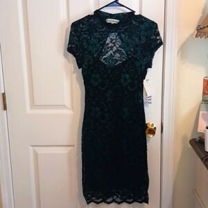 Almost Famous lace midi dress